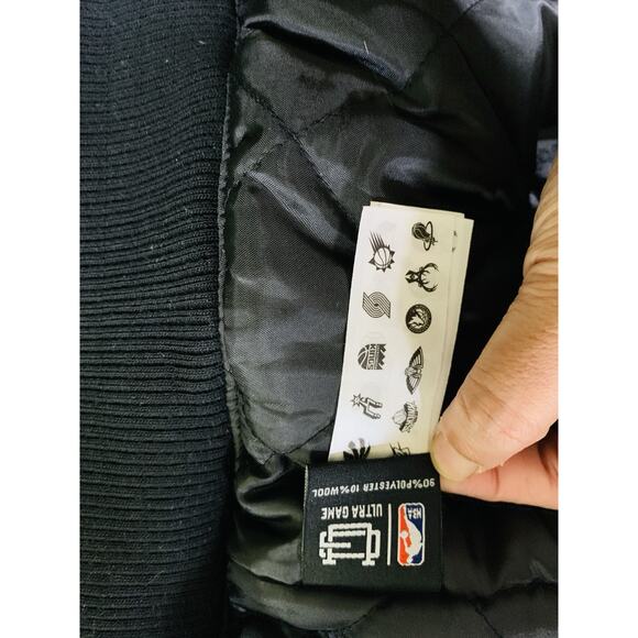 Ultra Game OKC NBA Varsity Jacket Men's Medium Embroidered Logo Quilted Lining - Picture 12 of 14